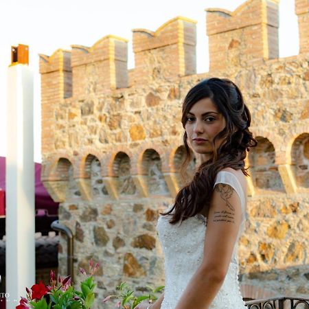 Bed and Breakfast Le Due Torri Filadelfia Exterior foto